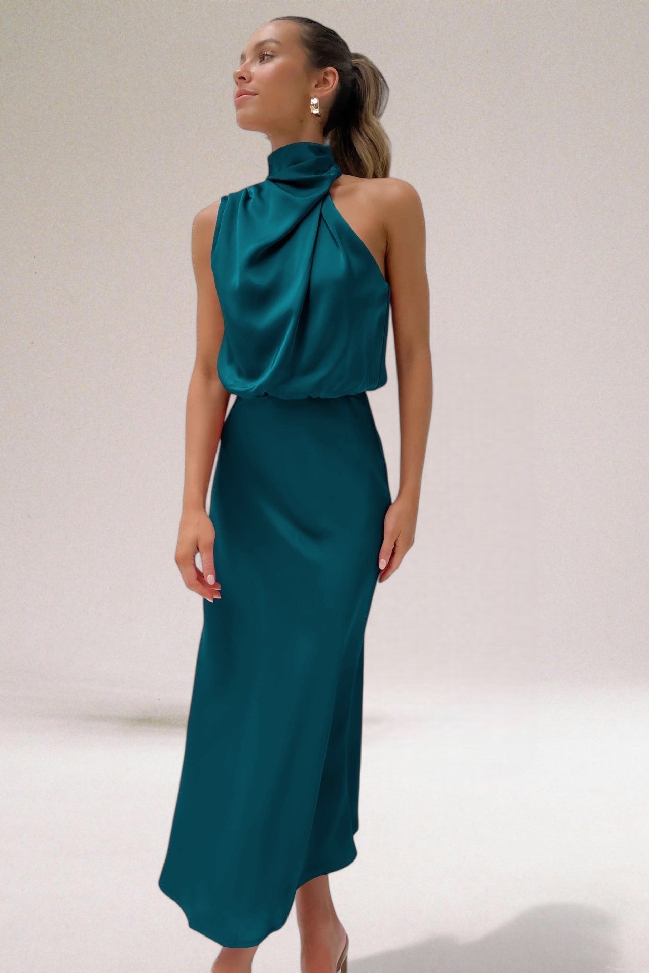 Elara | Glamorous Dress