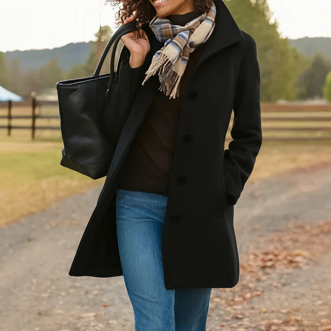 Everly™ | Elegant Buttoned Coat