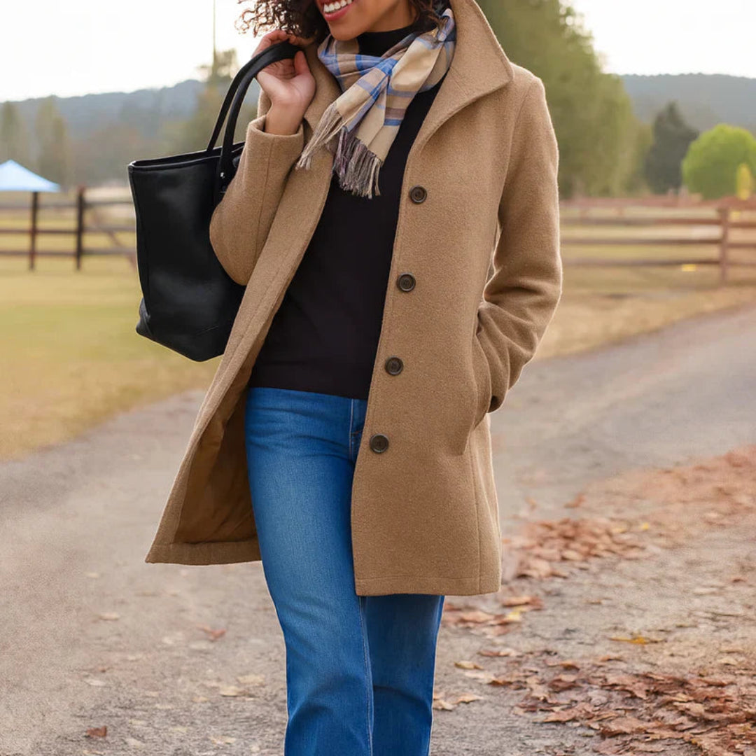 Everly™ | Elegant Buttoned Coat