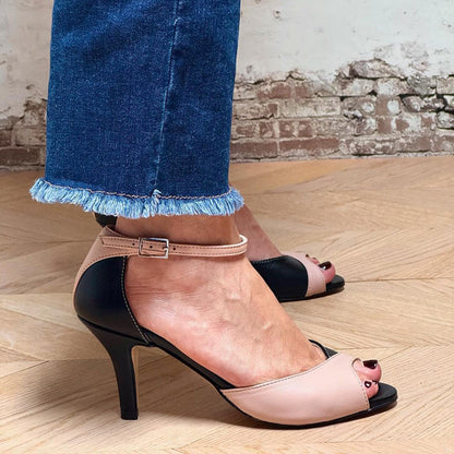 Sorena™ | Tacones clásicos con correa curva