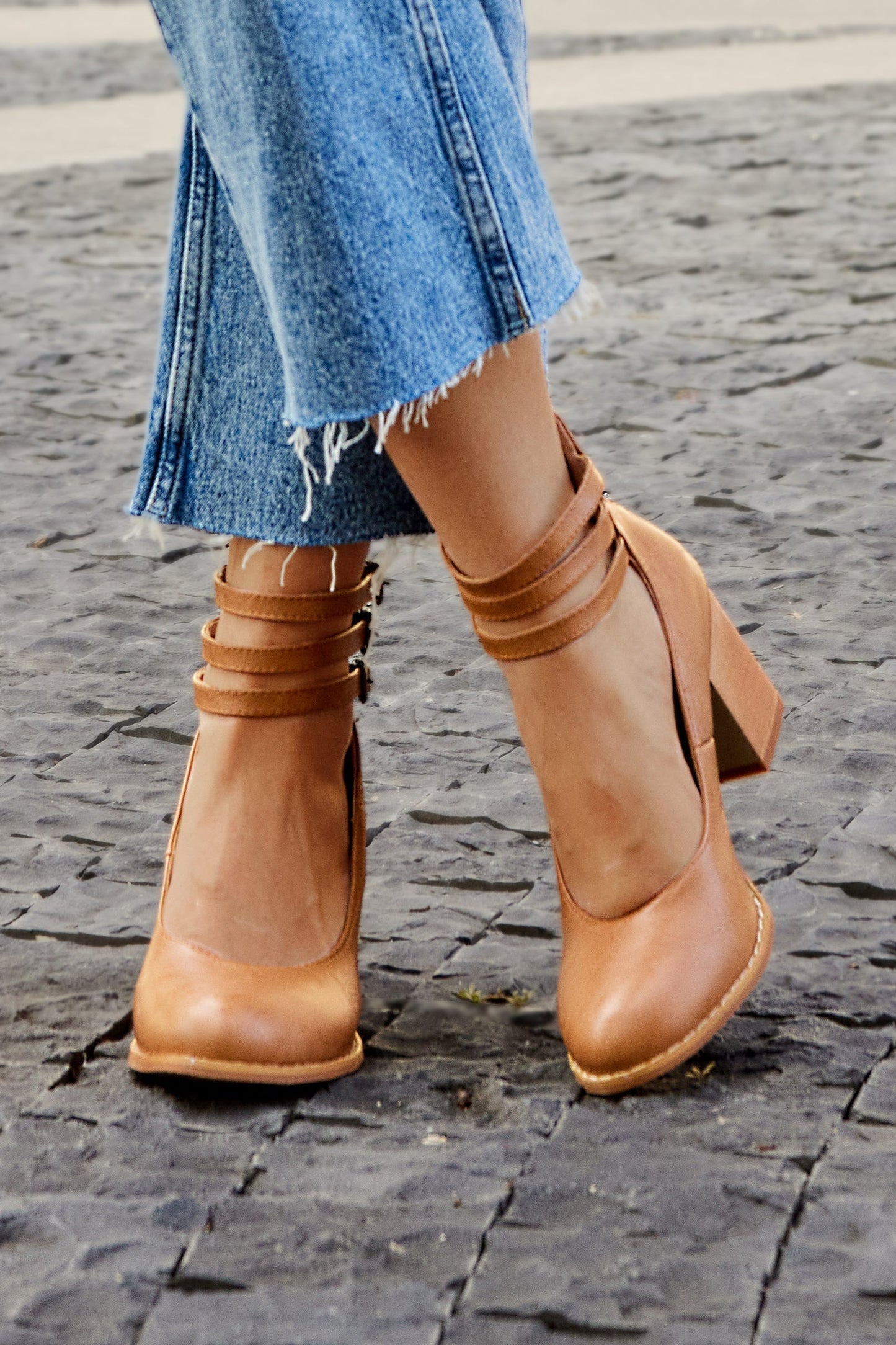 Selinya™ | Sandalias con bordes suaves y correa al tobillo
