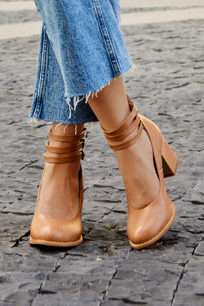 Selinya™ | Sandalias con bordes suaves y correa al tobillo