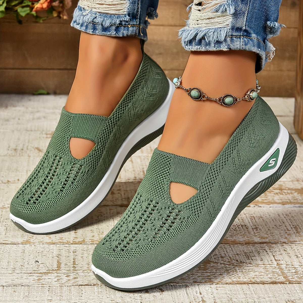 Fleurora™ | Breathable Slip-On Casual Sneakers