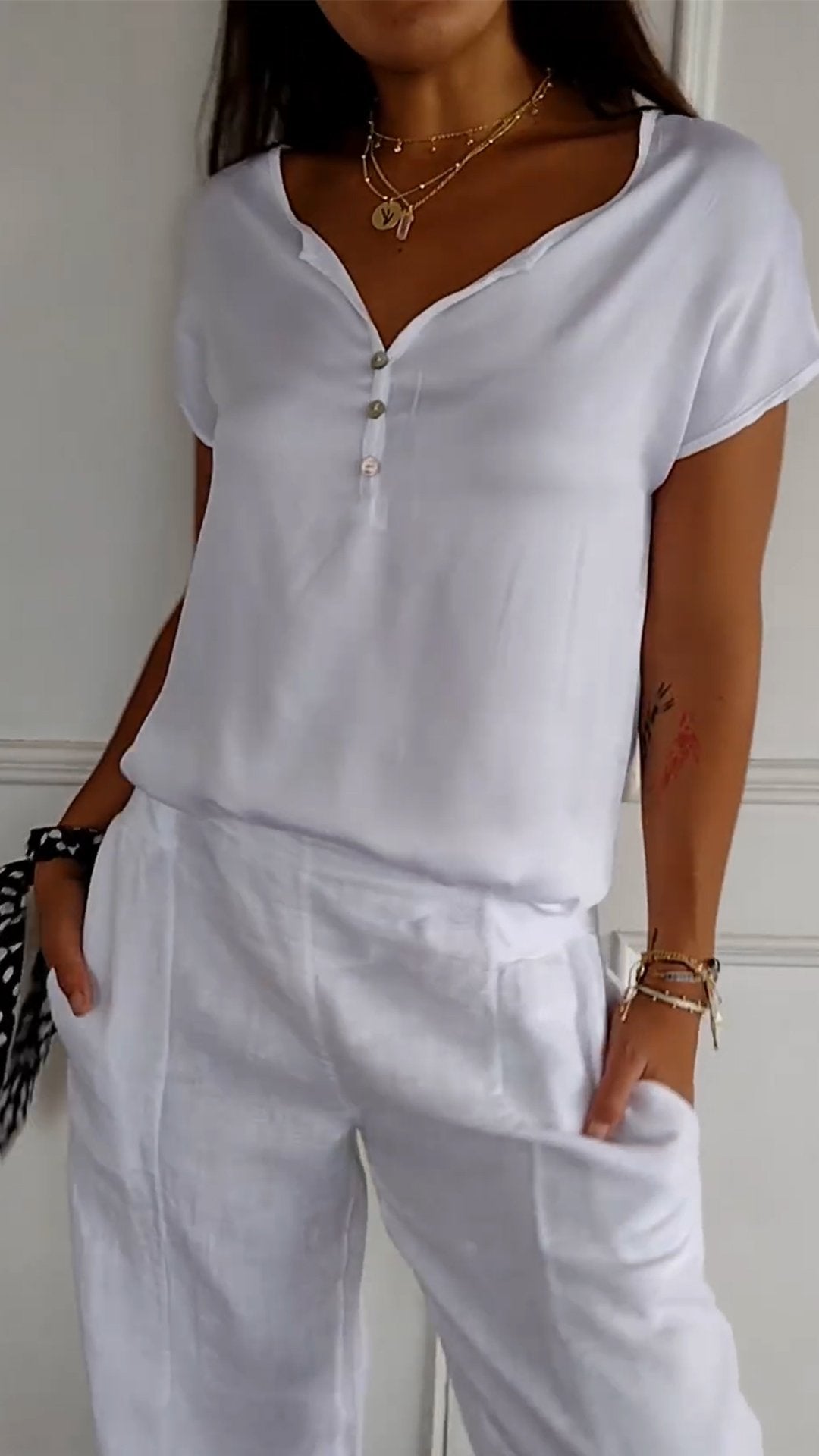 Malou | Elegant V-hals T-shirt