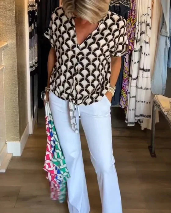 Amelia – bluzka o luźnym fasonie